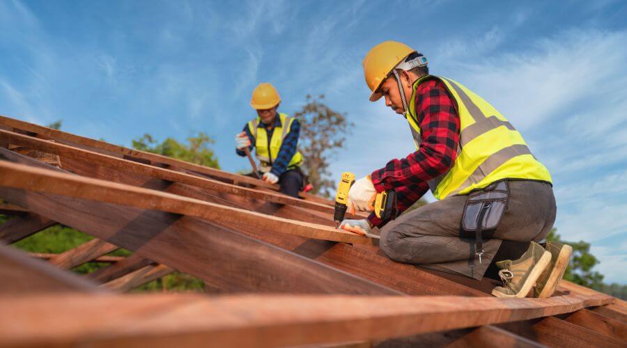 Professional Flat Roofing Installation services in Pullman, MI